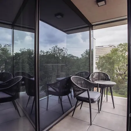 Art I Basen & W Centrum Z Balkonem, Faktura Vat Apartament