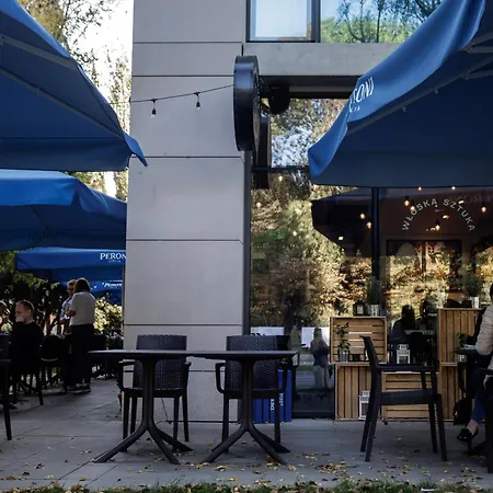 Art I Basen & W Centrum Z Balkonem, Faktura Vat Apartamento