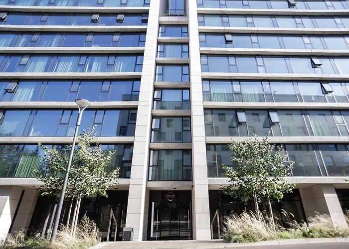 Art I Basen & W Centrum Z Balkonem, Faktura Vat Lejlighed *